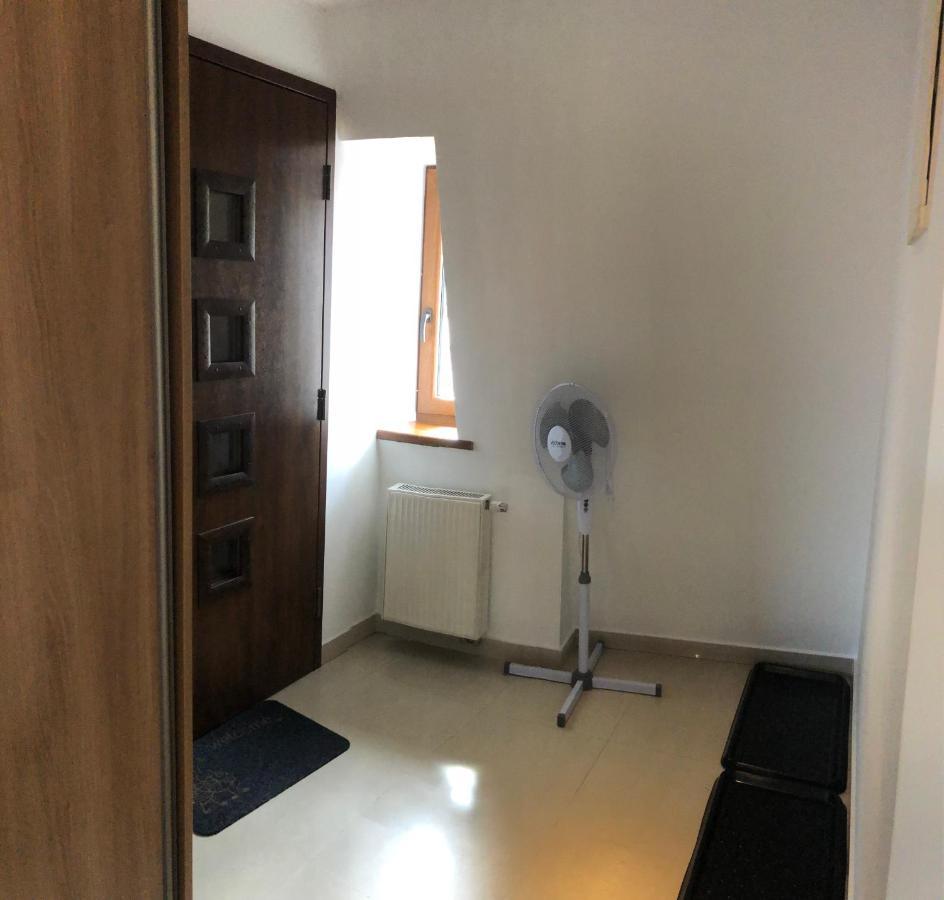 Nad Galeria Apartment *